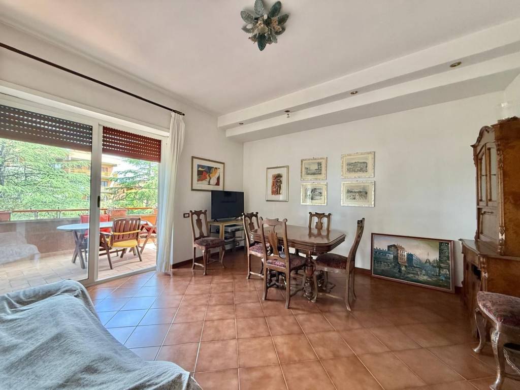 appartamento in vendita a Roma