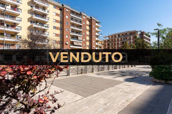 appartamento in vendita a Roma in zona Prenestino-Labicano