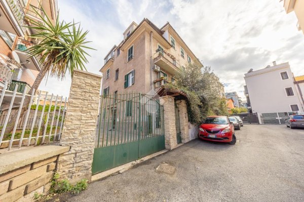 appartamento in vendita a Roma in zona Alessandrino