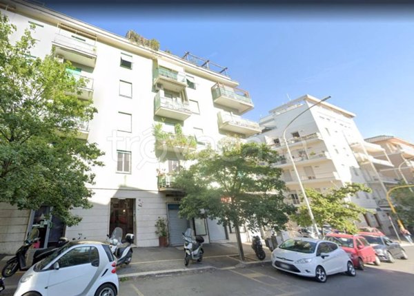 negozio in vendita a Roma in zona Gianicolense