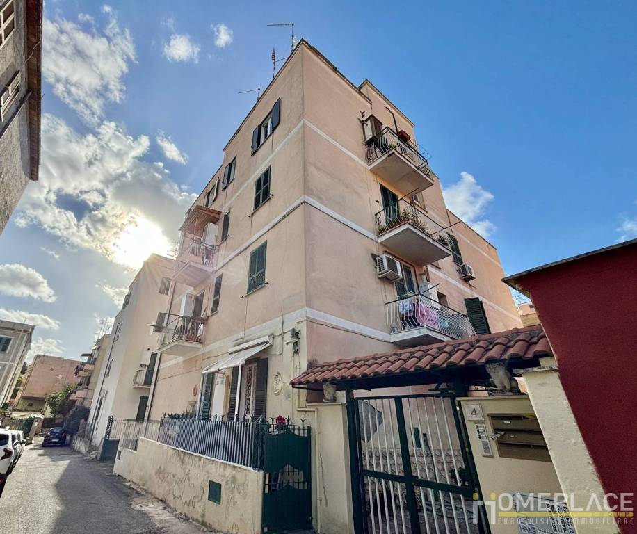 appartamento in vendita a Roma in zona Alessandrino