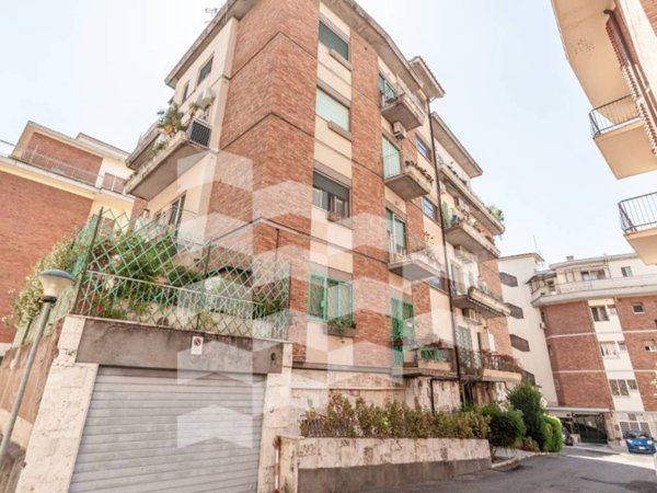 appartamento in vendita a Roma in zona Aurelio