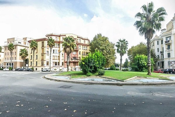 appartamento in vendita a Roma in zona Ostia