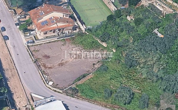 terreno edificabile in vendita a Roma in zona Palmarola