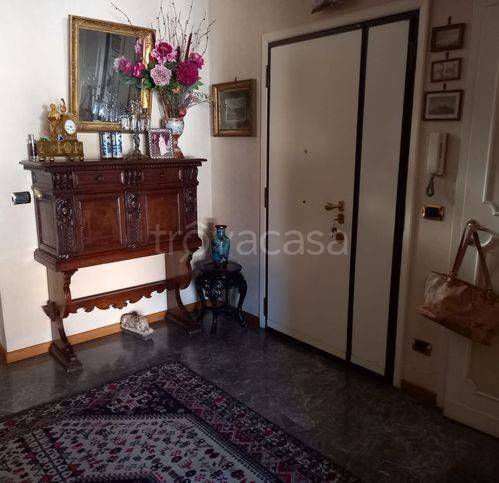 appartamento in vendita a Roma in zona Tor di Quinto