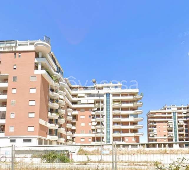 appartamento in vendita a Roma in zona Acilia