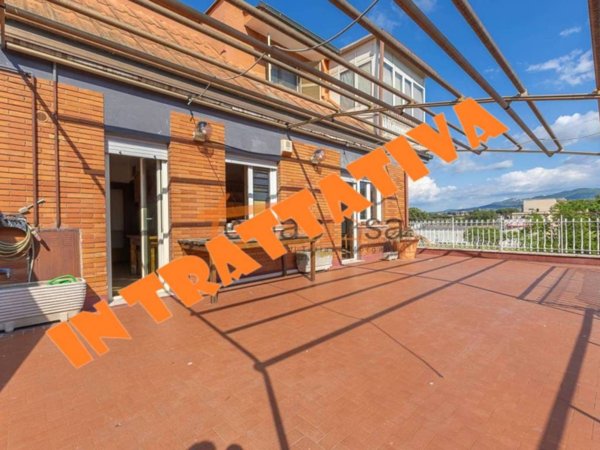 appartamento in vendita a Roma in zona Finocchio