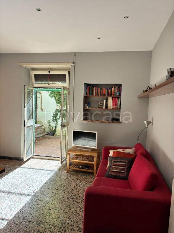 appartamento in vendita a Roma in zona Ostiense