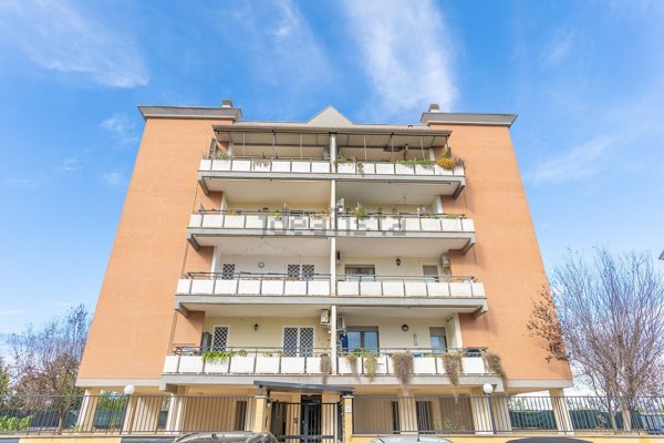 appartamento in vendita a Roma in zona Selva Candida