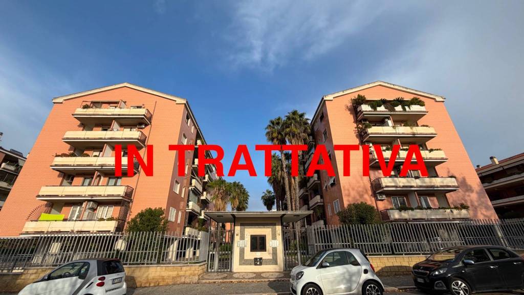 appartamento in vendita a Roma in zona Casal Palocco