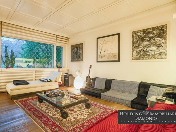 appartamento in vendita a Roma in zona EUR