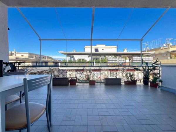 appartamento in vendita a Roma in zona Cinecittà