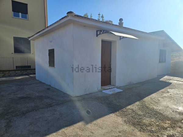 appartamento in vendita a Roma in zona Finocchio