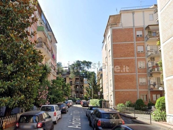 appartamento in vendita a Roma in zona Monte Sacro/Talenti