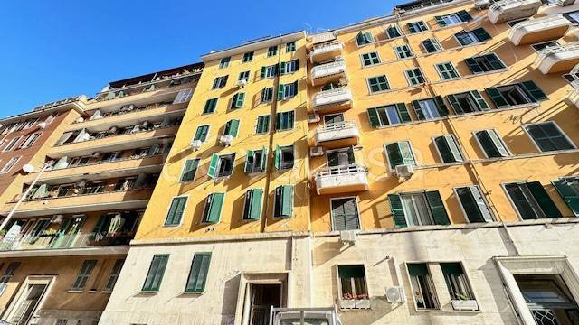 appartamento in vendita a Roma in zona Appio Latino