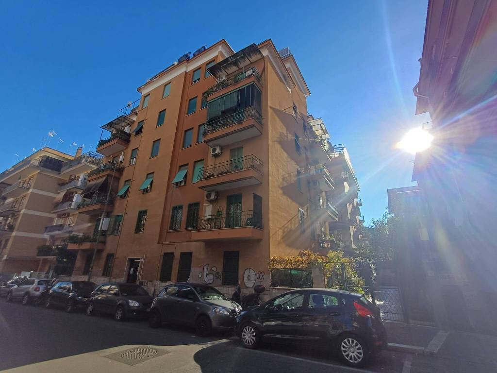 appartamento in vendita a Roma in zona Prenestino-Centocelle