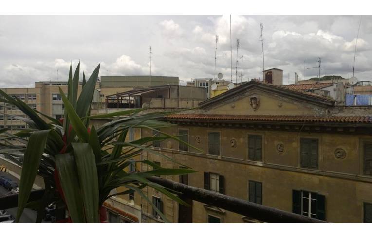 appartamento in vendita a Roma in zona Ostiense