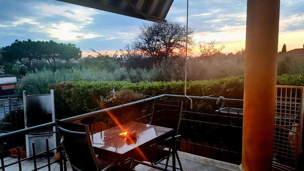 casa indipendente in vendita a Roma in zona Romanina