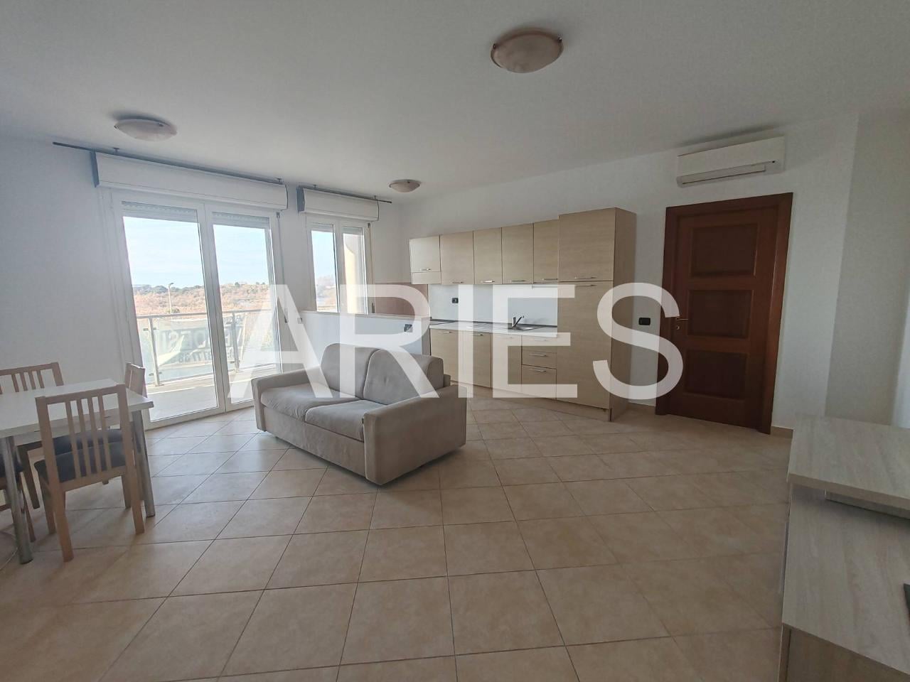 appartamento in vendita a Roma in zona Ostia