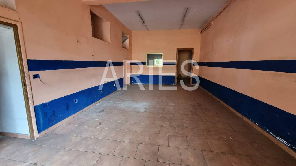 appartamento in vendita a Roma in zona Torre Angela