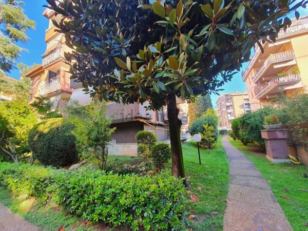 appartamento in vendita a Roma in zona Monte Sacro/Talenti