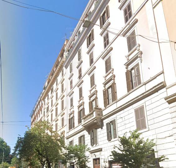 appartamento in vendita a Roma in zona Esquilino