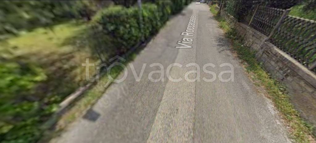 negozio in vendita a Roma in zona Lunghezza