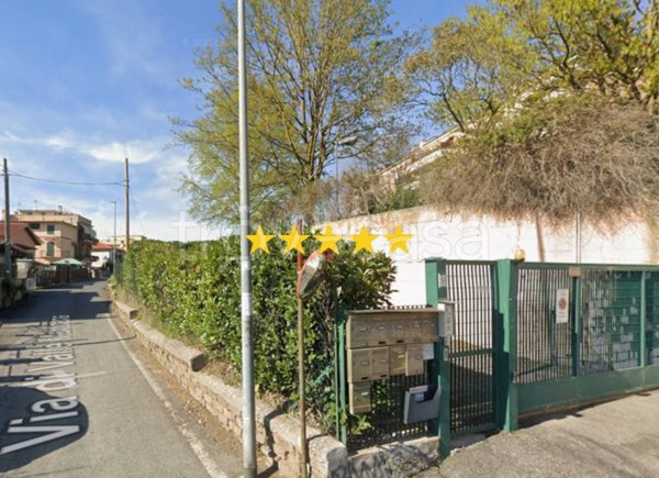 appartamento in vendita a Roma in zona Prima Porta