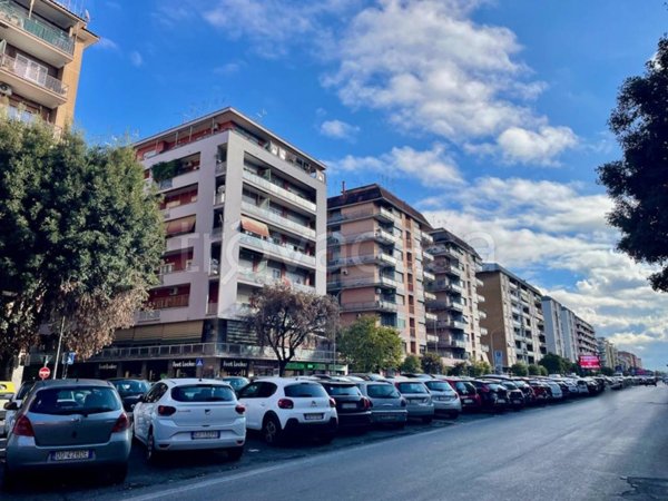 appartamento in vendita a Roma in zona Don Bosco