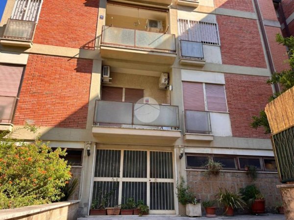 appartamento in vendita a Roma in zona Giuliano Dalmata