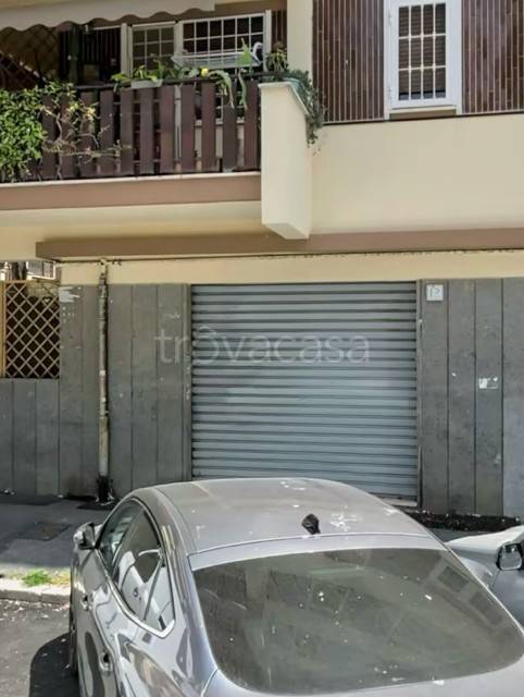 negozio in vendita a Roma in zona Ostia