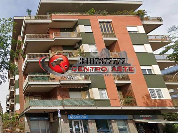 appartamento in vendita a Roma in zona Ostia