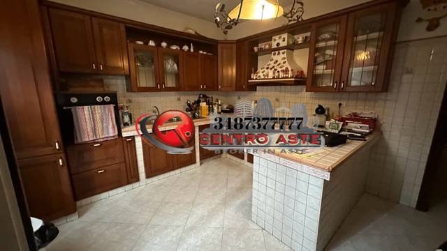 appartamento in vendita a Roma in zona Colle Prenestino