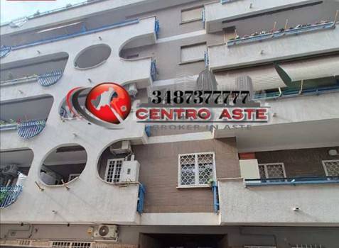 appartamento in vendita a Roma in zona Ostia