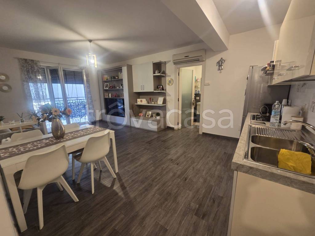 appartamento in vendita a Roma in zona Collatino