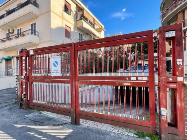casa semindipendente in vendita a Roma in zona La Pisana