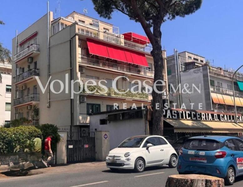 appartamento in vendita a Roma in zona Monte Sacro/Talenti