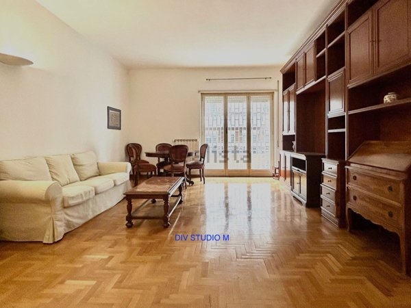 appartamento in vendita a Roma in zona Ardeatino