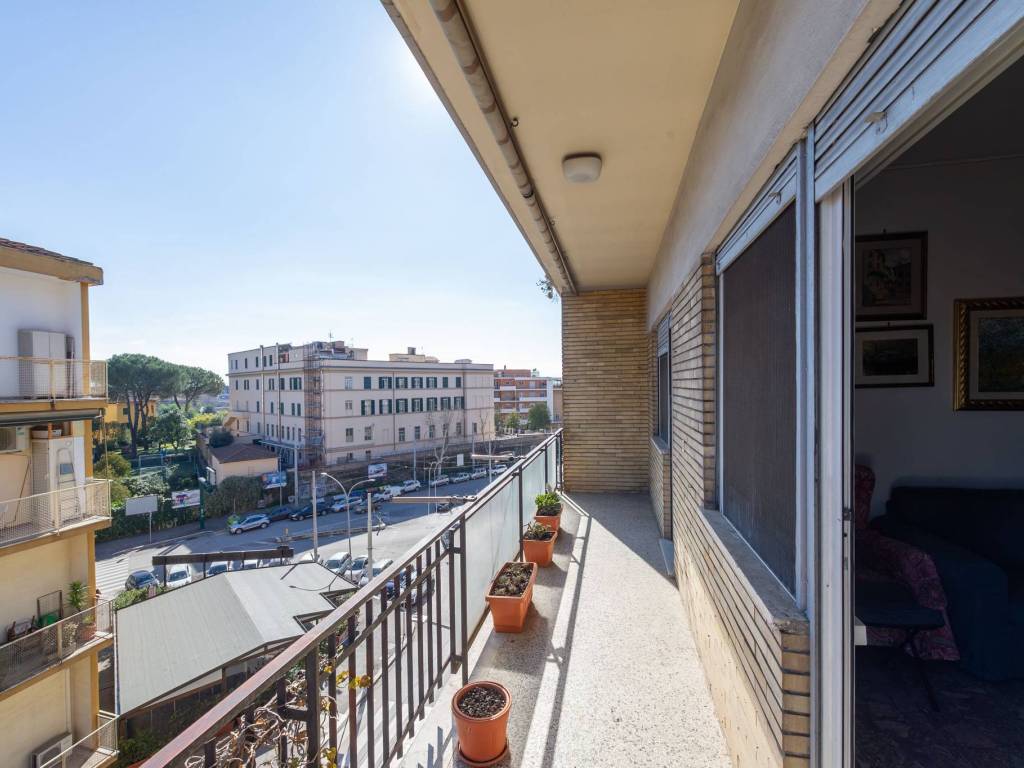 appartamento in vendita a Roma in zona Monte Sacro/Talenti