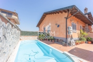 casa indipendente in vendita a Roma in zona Giardini di Corcolle