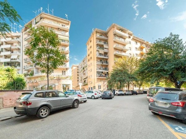 appartamento in vendita a Roma in zona Trieste