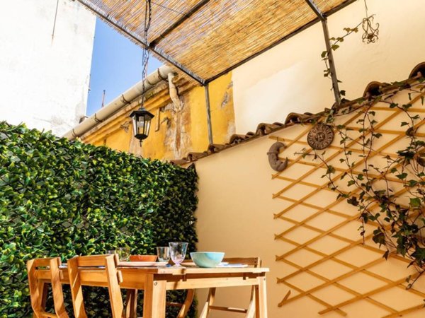 appartamento in vendita a Roma in zona Rione Monti/Campitelli