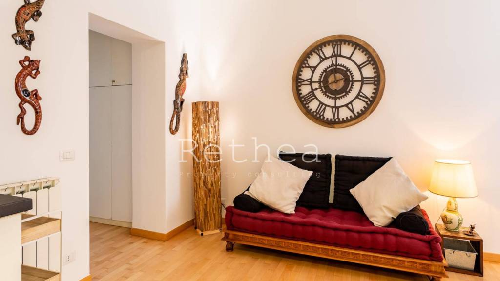 appartamento in vendita a Roma in zona Rione Monti/Campitelli