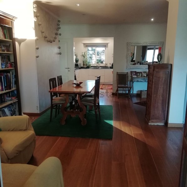 appartamento in vendita a Roma in zona Ardeatino