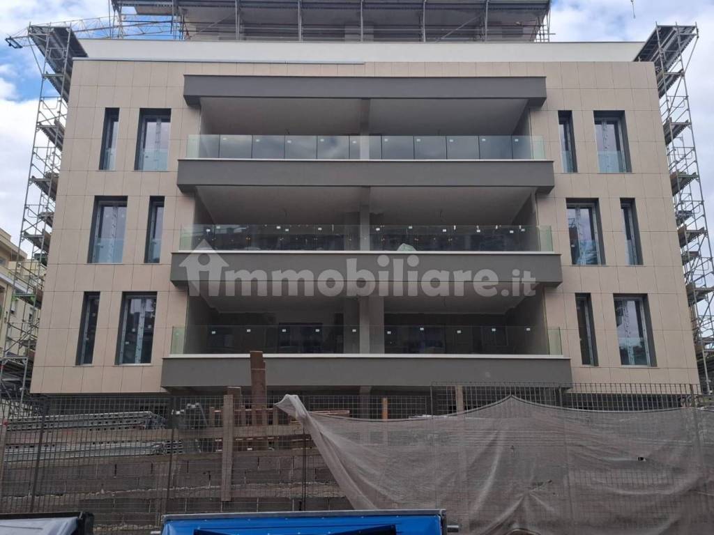 appartamento in vendita a Roma in zona Appio Latino