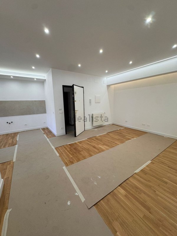 appartamento in vendita a Roma in zona Tor di Quinto