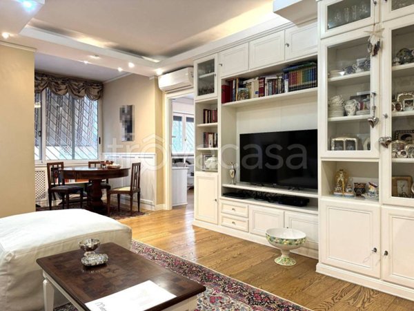 appartamento in vendita a Roma in zona Torrino