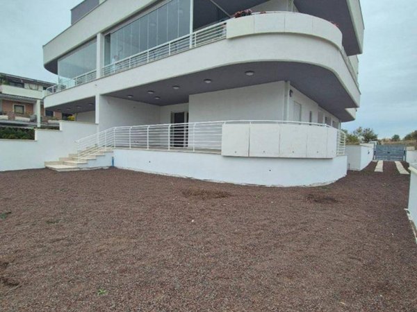 appartamento in vendita a Roma in zona Mezzocammino