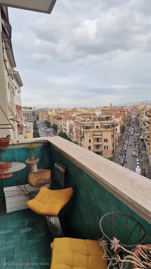 appartamento in vendita a Roma in zona Appio Latino