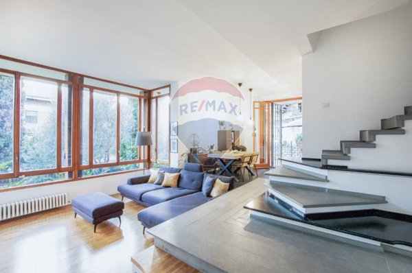 appartamento in vendita a Roma in zona Spinaceto